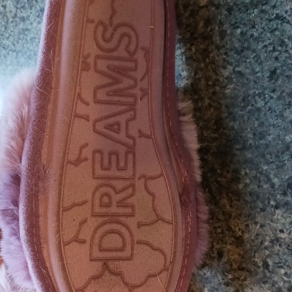 Womans  Summer Slippers Hello Mello 7-8  💜 - Picture 4 of 4